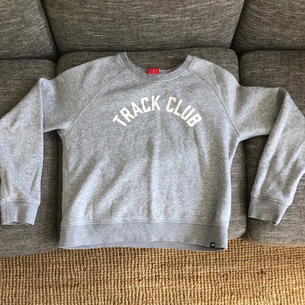 New balance crew neck